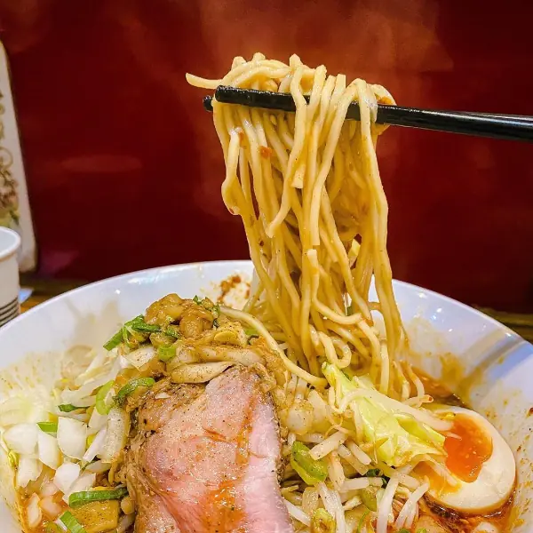 吃膩豚骨拉麵了嗎？試試這 3 家老司機大推的「雞湯拉麵」，其中這間 Google 地圖甚至找不到！