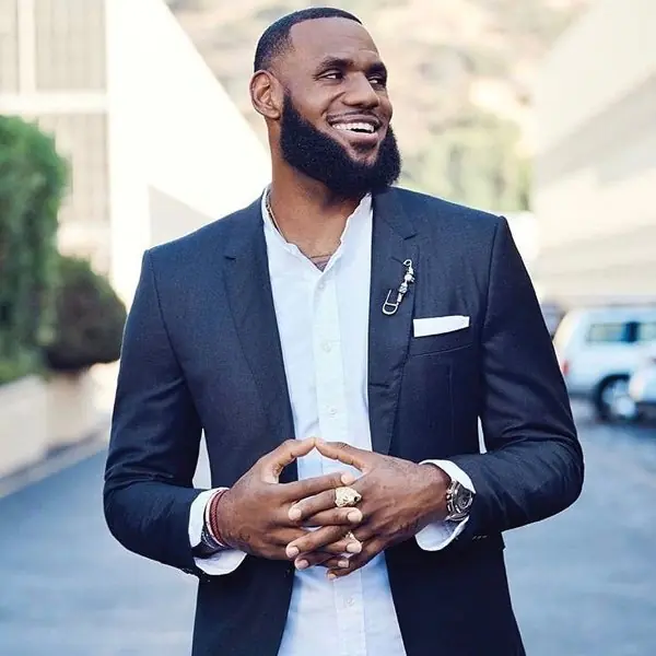 超會穿的詹皇，體香也很時髦！LeBron James 私下最愛香水曝光！網友：無法想像⋯