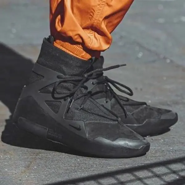 快沒器官可以賣了！年度神鞋 Air Fear of God 1 黑魂「這天」釋出，你的錢包準備好了嗎？